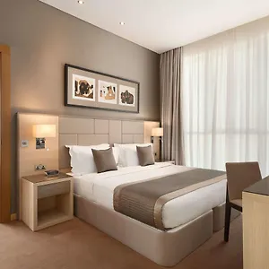 **** Отель Tryp By Wyndham Center ОАЭ